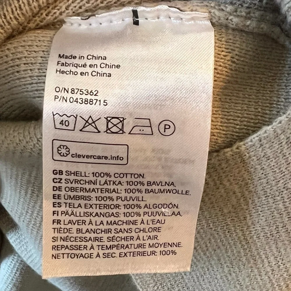 H&M Sweater - Picture 7 of 7